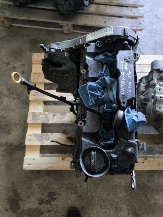 Двигател за Vw/audi/Skoda 1.6tdi CLH