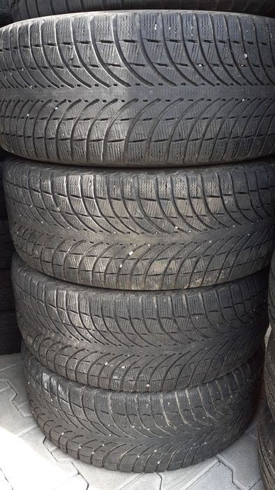 Anvelope iarnă 195/65/15 sau 205/55/16 peste 6mm profil dot peste 2019