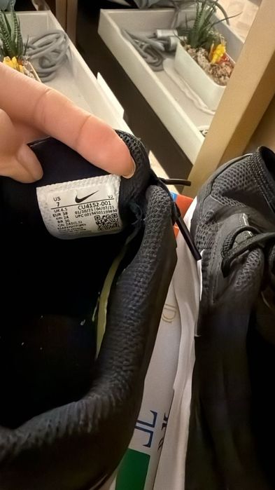 Кроссовки Nike оригинал