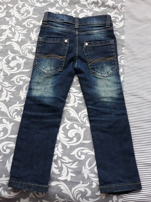 Детски дънки номер 92