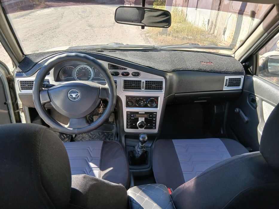 .Daewoo _ Nexia.