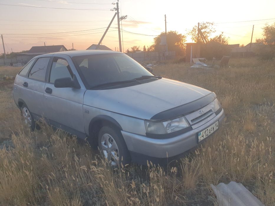 Продам ваз 2112.