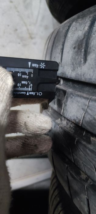 Продавам 4бр. Летни гуми 15"