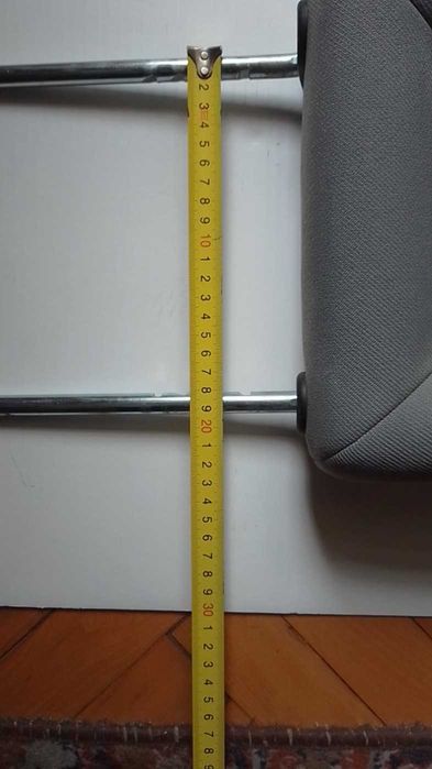 Облегалка за глава на кола