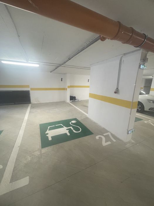 Apartament 2 camere zona Marasti Intre Lacuri