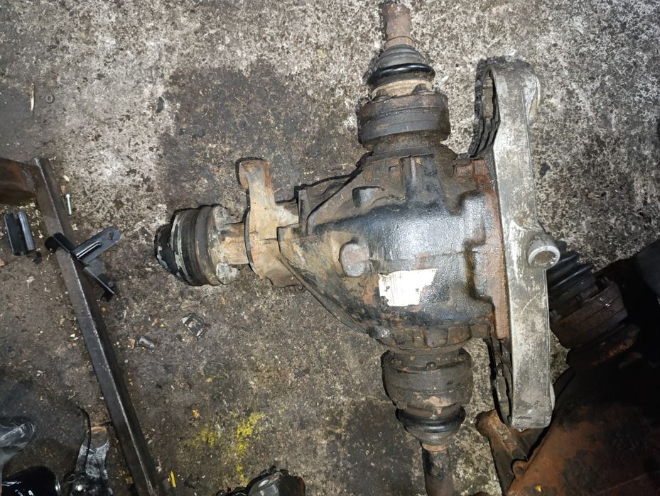 Редуктор заднего моста BMW E39 3,23