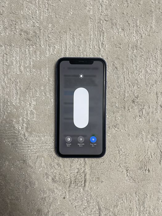 iPhone 11 в корпусе 17 Pro