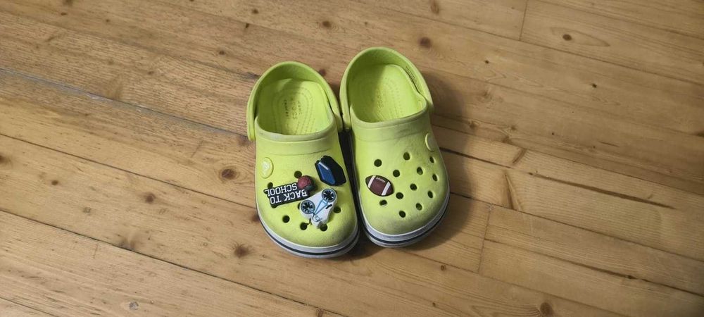 детская обувь crocs