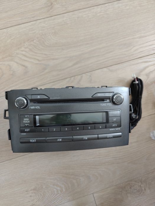 Тойота Аурис Оригинална Мултимедия