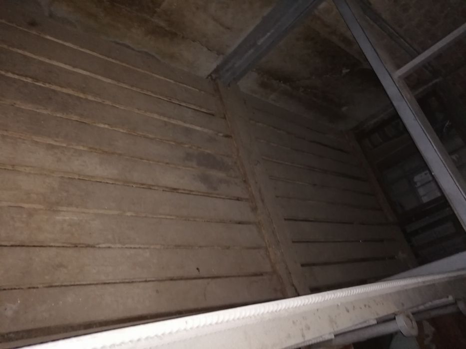 Qo'yxona, katak, sotiladi