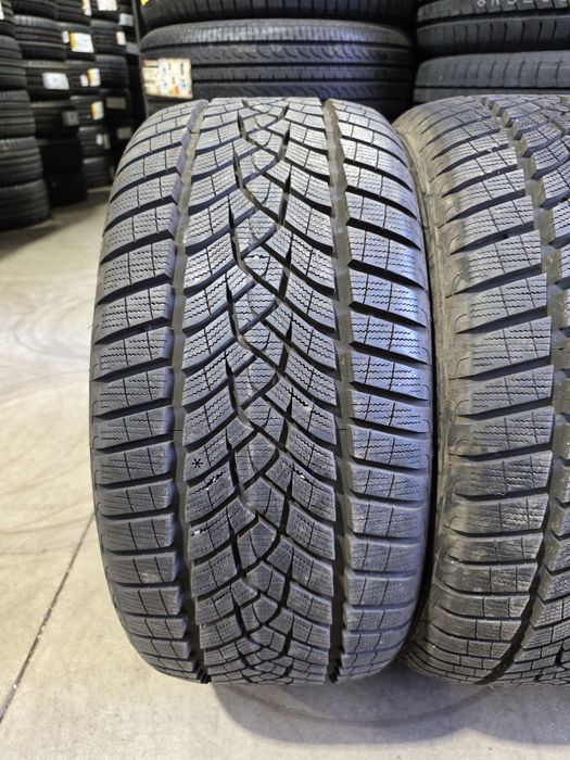 255/40/19 GOODYEAR 4бр