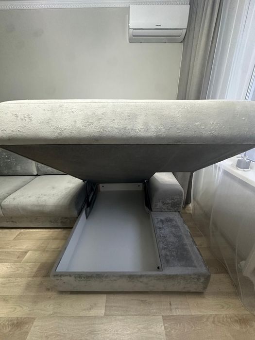 Продам качественный диван