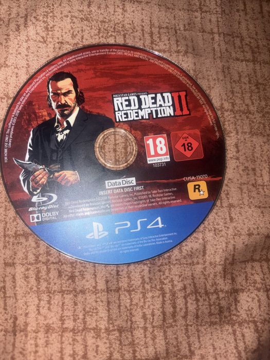 Vand ps4 cu jocuri