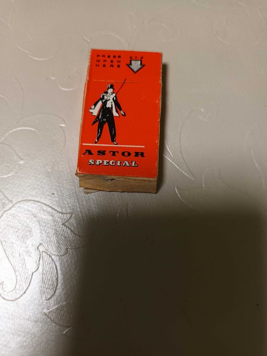 бръснарски ножчета  - нови, ретро