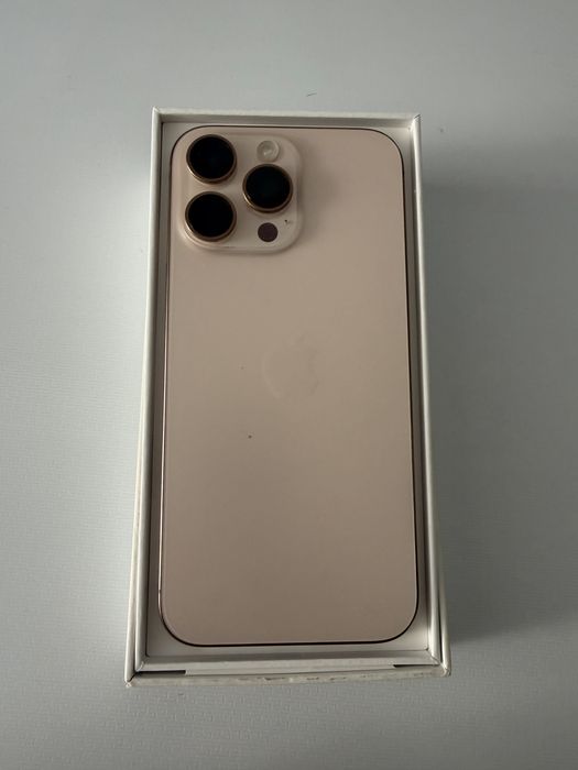 Iphone 16 pro max/92% gold