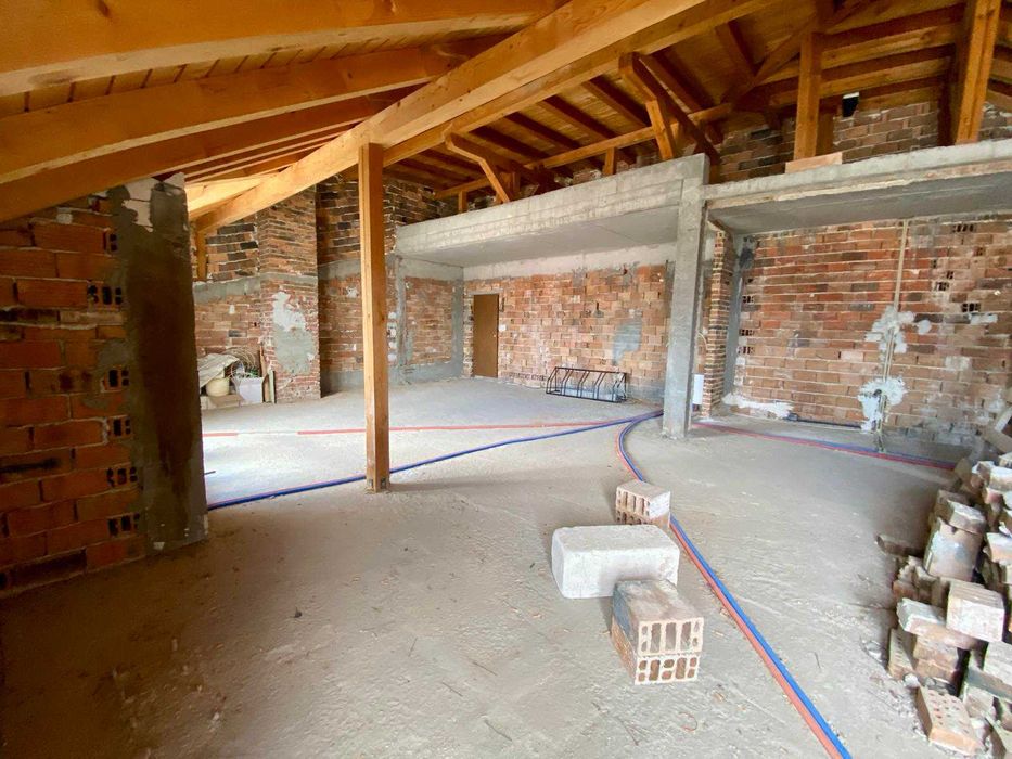 Продава се Тристаен апартамент в Банско - 148 кв.м за 1000 €/кв.м - Снимка #2