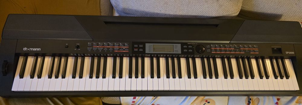 Vand pian electronic