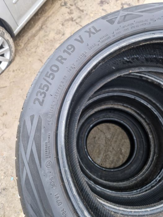 235 50 19 vara Continental