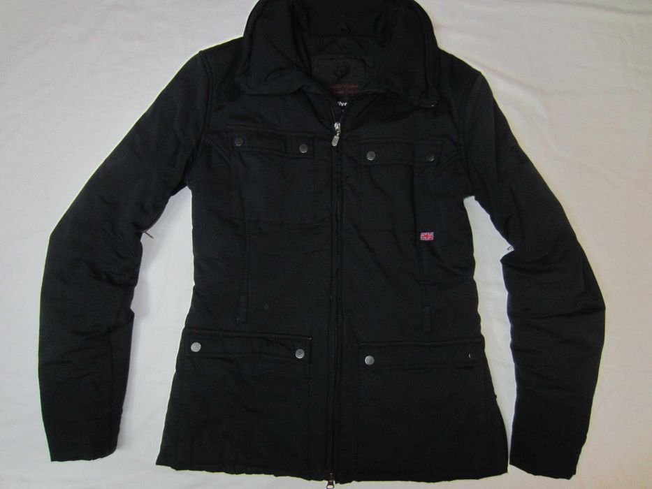 Geaca dama Belstaff,masura 46, grosime medie, stare f. buna