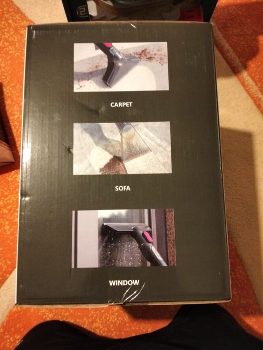 Aparat de curatat covoare portabil,