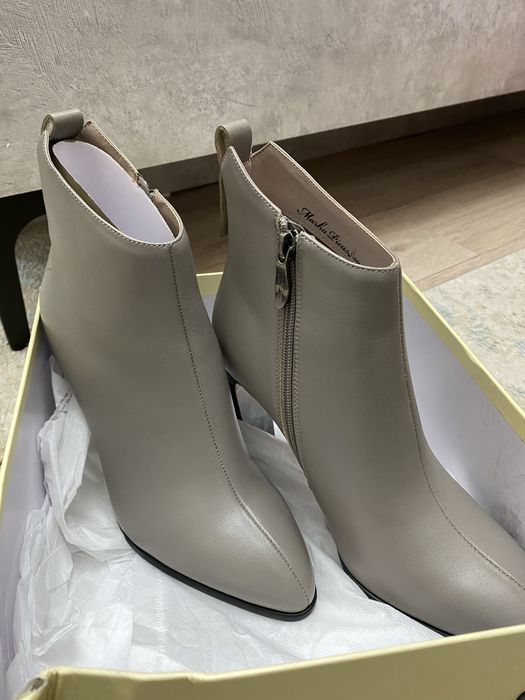 Новый осенний полусапошка 38-39размер