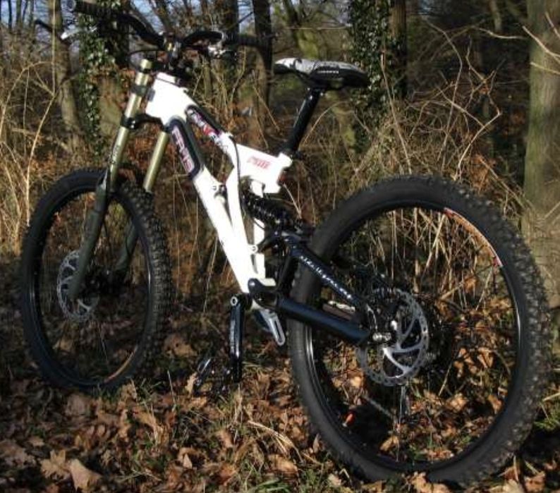 Biciclera DH univega fr 19