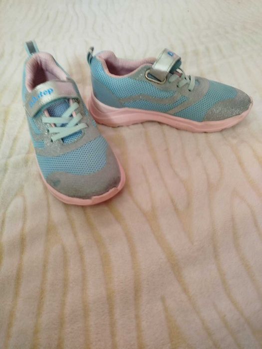 Детски светлосини маратонки