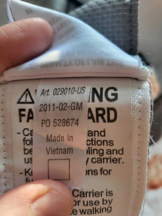 BabyBjörn Бебешко кенгуру