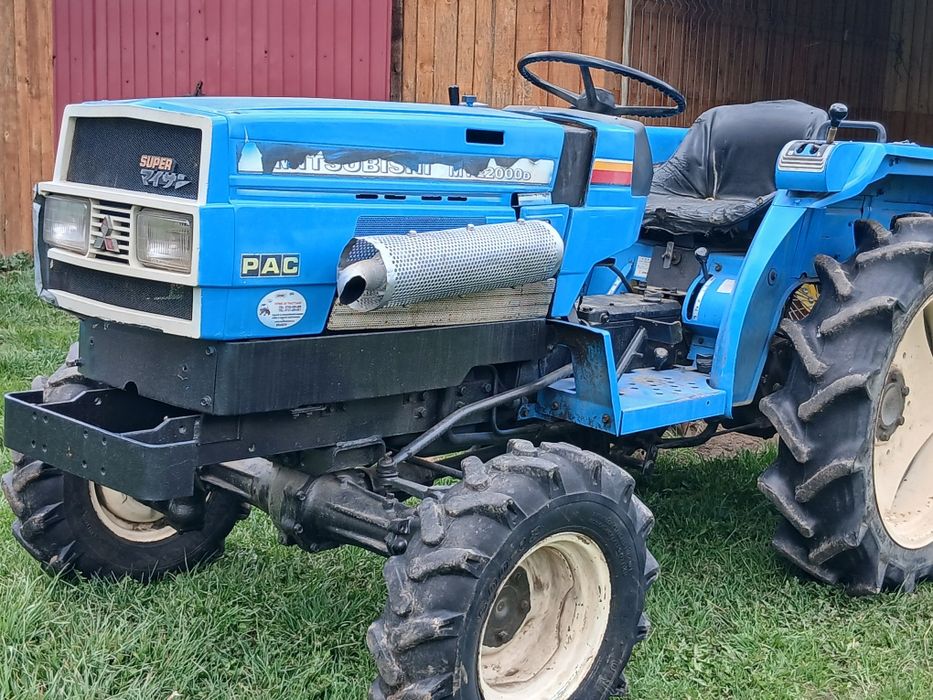 Tractor 4x4 Mitubishi