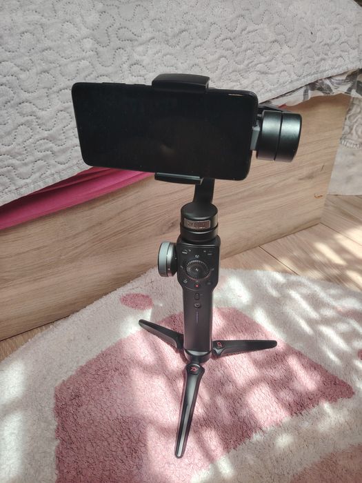 Гимбъл за телефон  Zhiyun Smooth 4