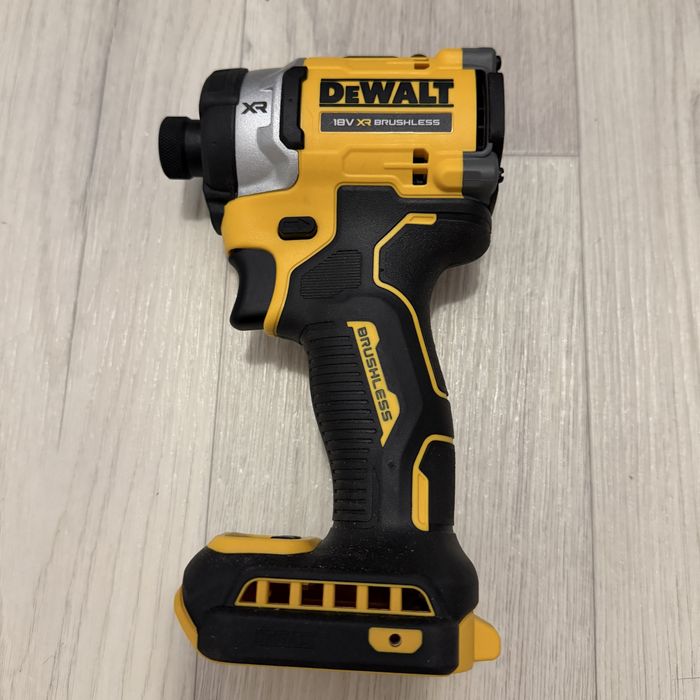 Продам DeWALT DCF 860