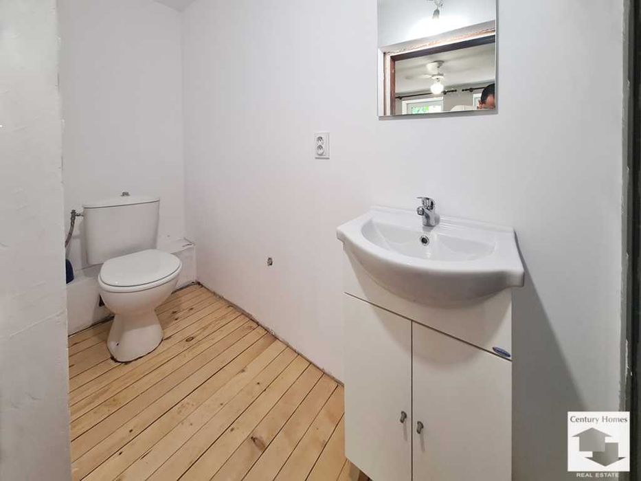 170282 Двуетажна къща с басейн и просторен двор в с. Ритя