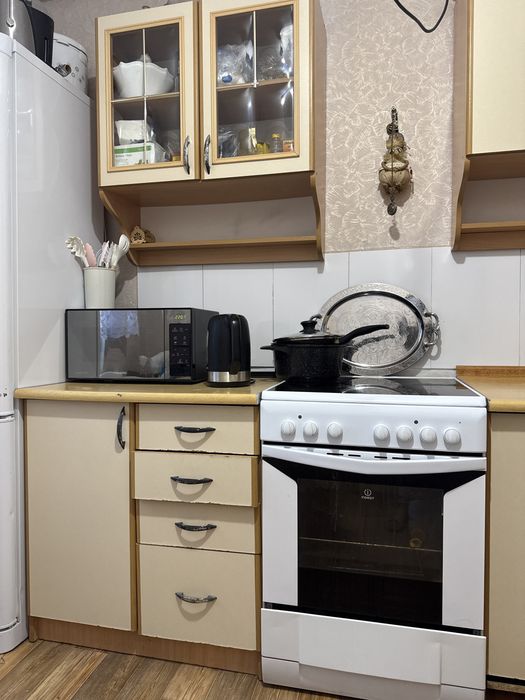 Продам кухонный гарнитур