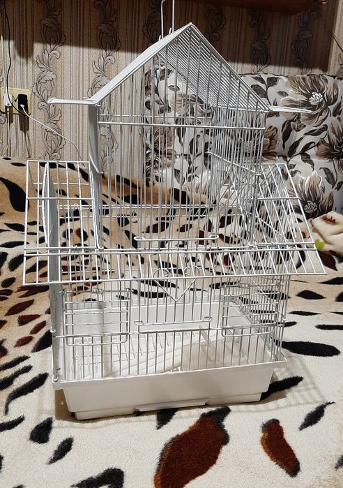 Продаю клетки для попугаев