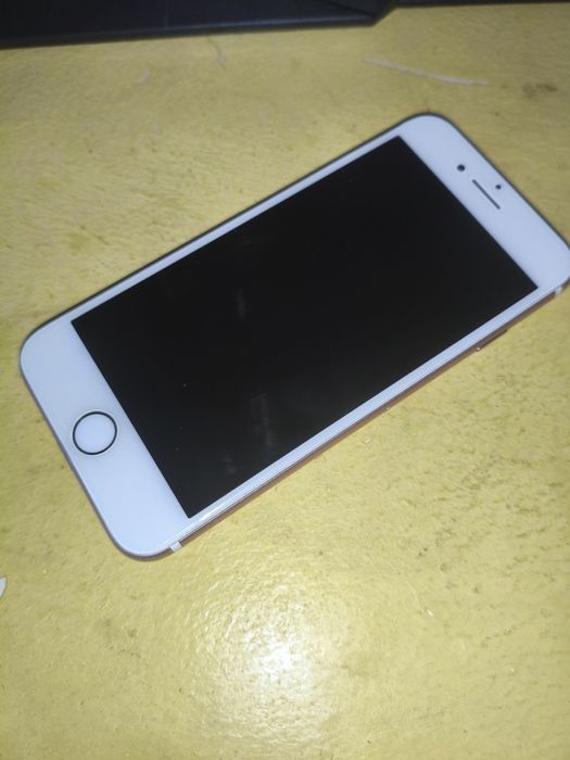 Продам айфон 7 (Дима)