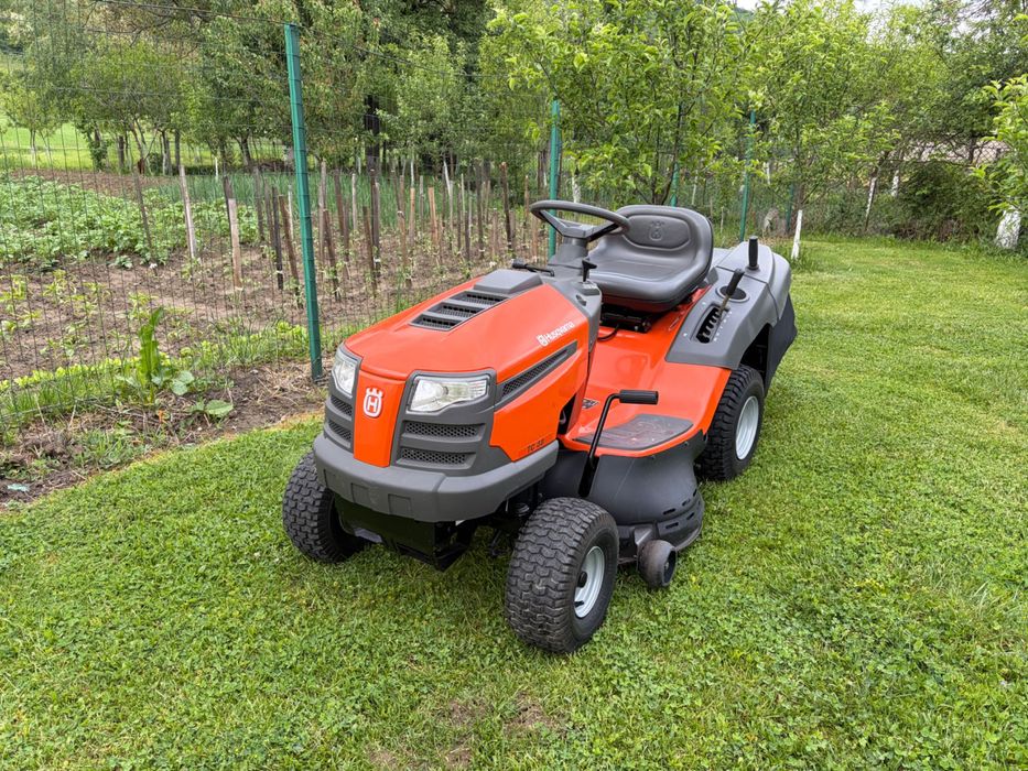 Tractoras Tuns Iarba/Gazon *Husqvarna*