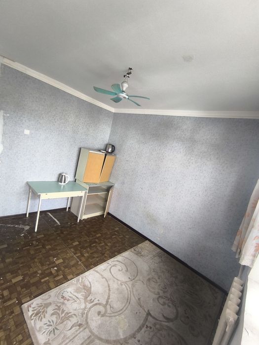 Продаётся квартира на Массив Куйлюк 5 бывший общежития