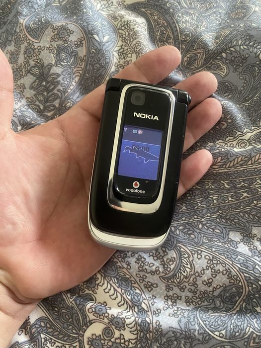 Nokia 6131 в идеально состояние