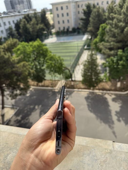 Samsung s 22ultra  12/512gb