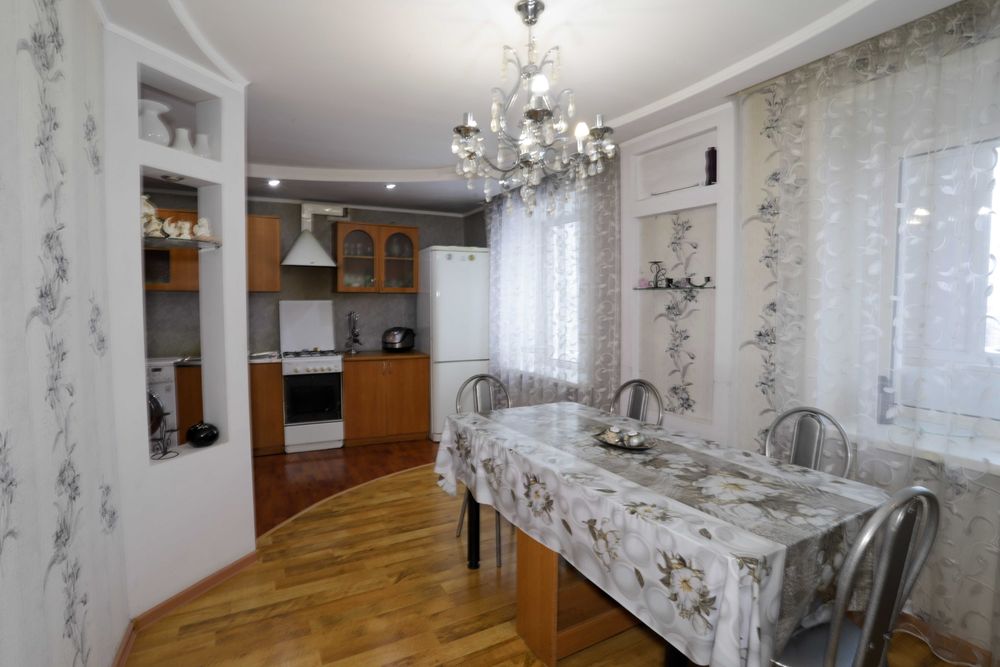 3- комнатная 80 кв.м.