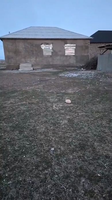 Үй сатылады қарамурт