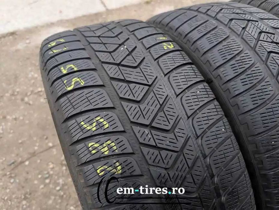 SET 4 Anvelope Iarna 235/55 R19 PIRELLI Scorpion Winter MO  Runflat
