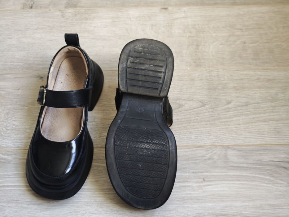 Туфли для девочки 37 размера