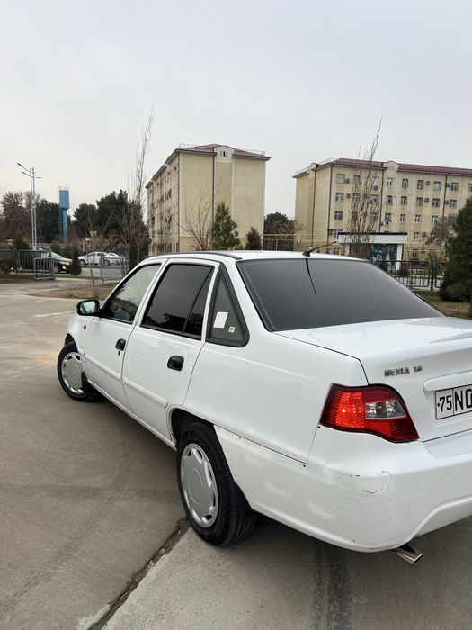 Nexia 2 2010 bez kansaner