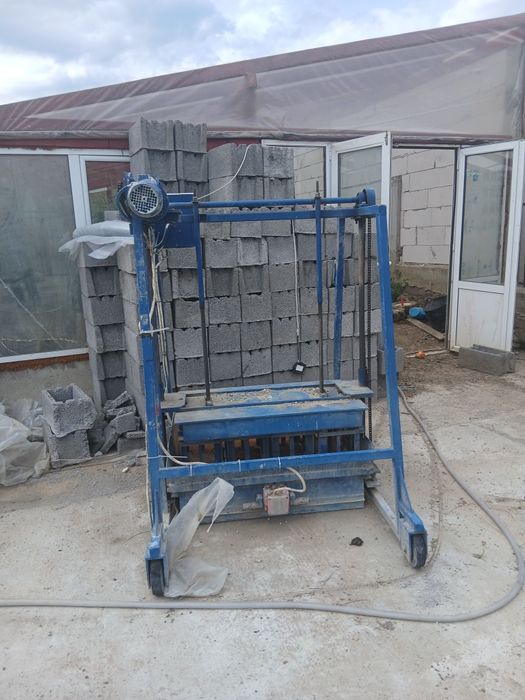 Presa de făcut bolțari