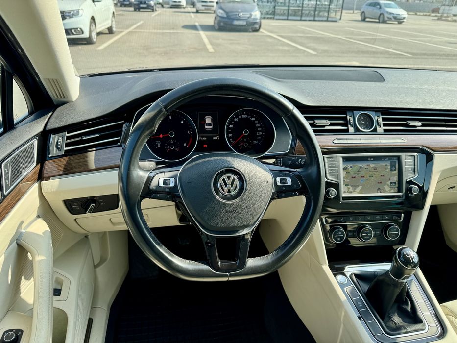 Volkswagen Passat 2.0 TDI HIGHLINE