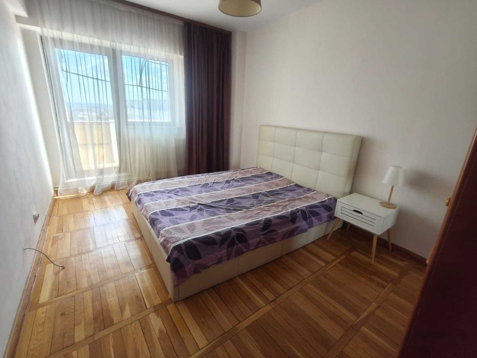Apartament de inchiriat 2 camere Universitate