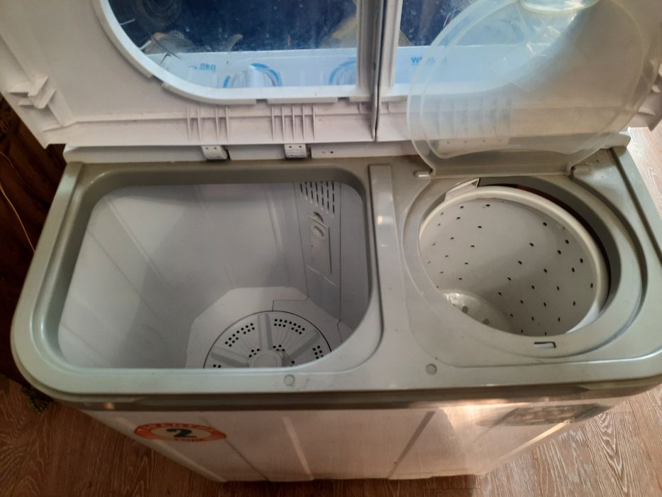 Продам стиральную машинку полуавтомат