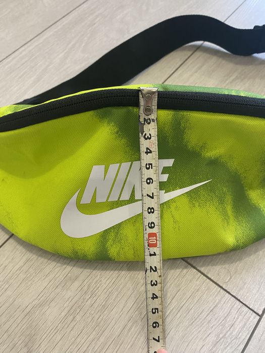 Мъжка чанта/бъбрек