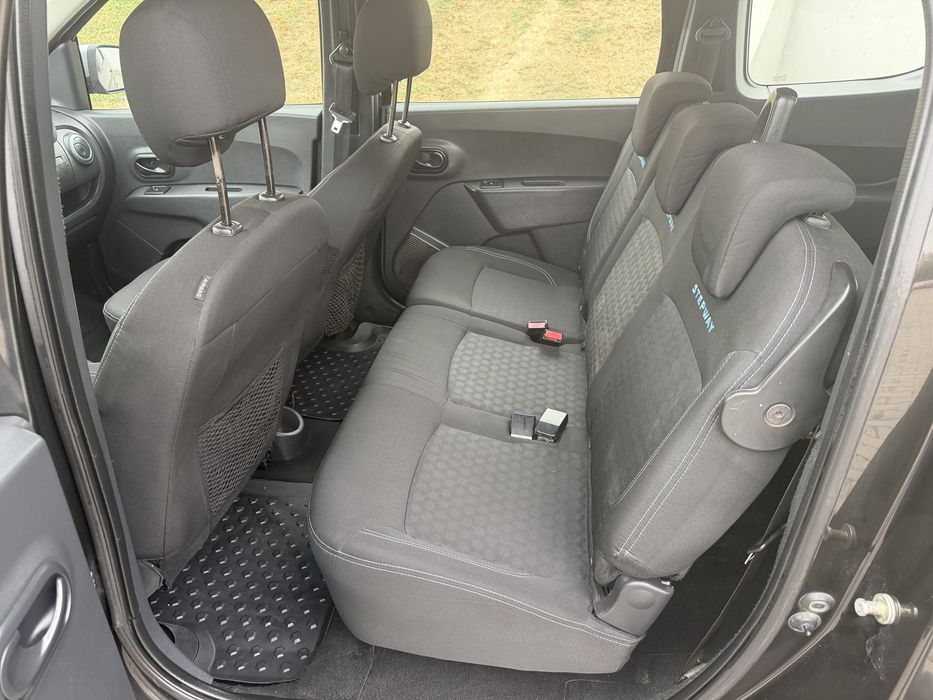 DACIA LODGY STEPWAY – 2016 – 7 locuri– navigatie– ac